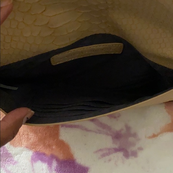 Envelope Clutch - Picture 3 of 3